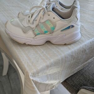 Adidas Kids' White Sneakers with Iridescent Blue Detail